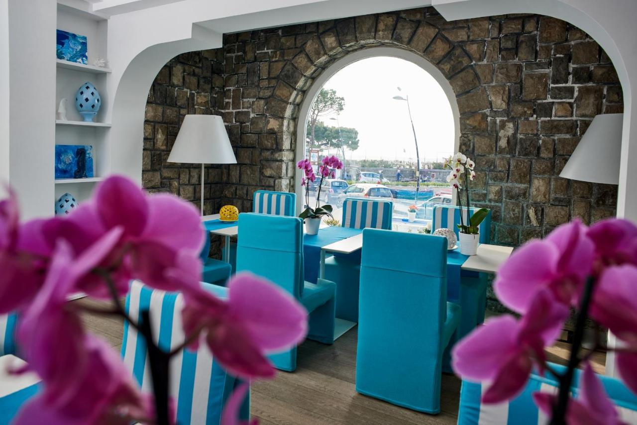 Le Ancore Hotel Vico Equense Exterior foto