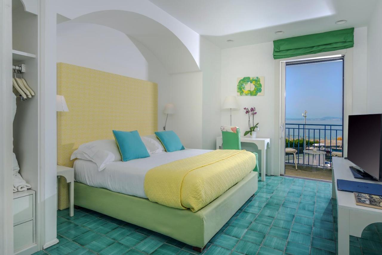 Le Ancore Hotel Vico Equense Exterior foto